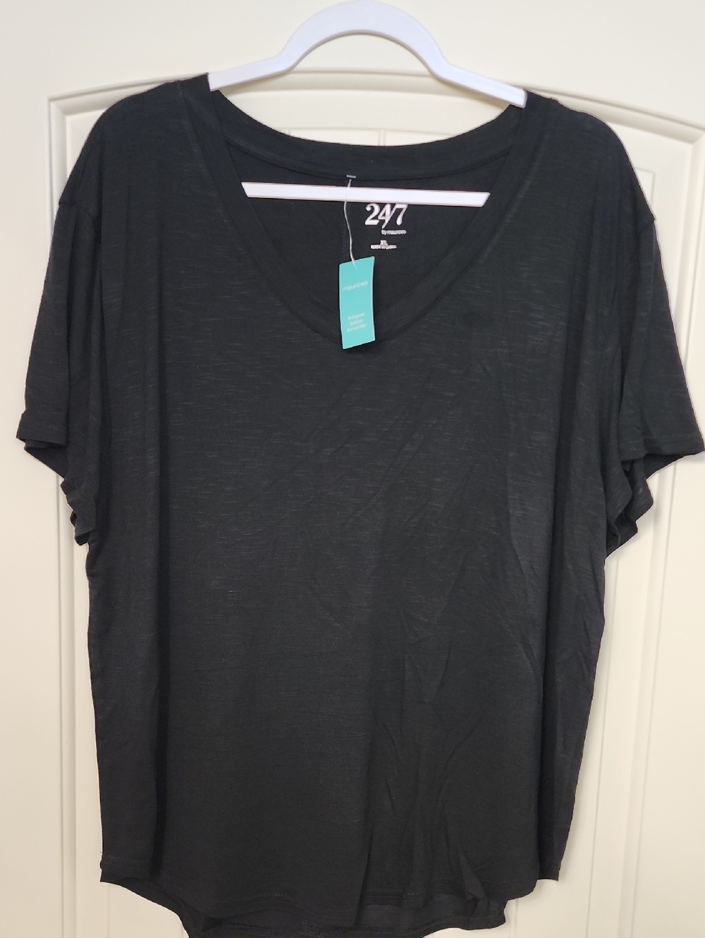 247 Essentials Women's Black V-Neck Short Sleeve Tee